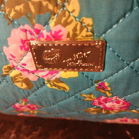 Betsey Johnson Blue Floral Quilted Travel Bag - Picture 2 of 16